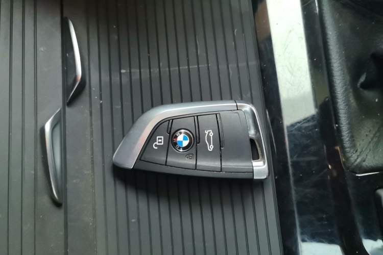 Used BMW X1 2016 sDrive20Li Luxury Model
