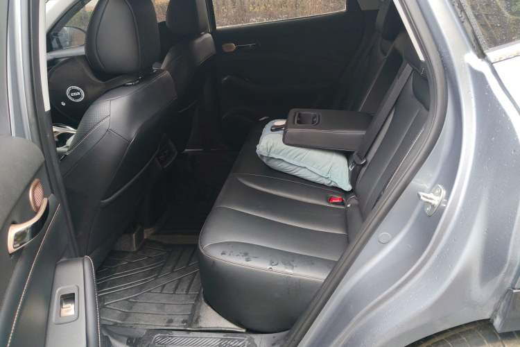 Used Baojun Yunhai 2024 140km Plug-in Hybrid Version