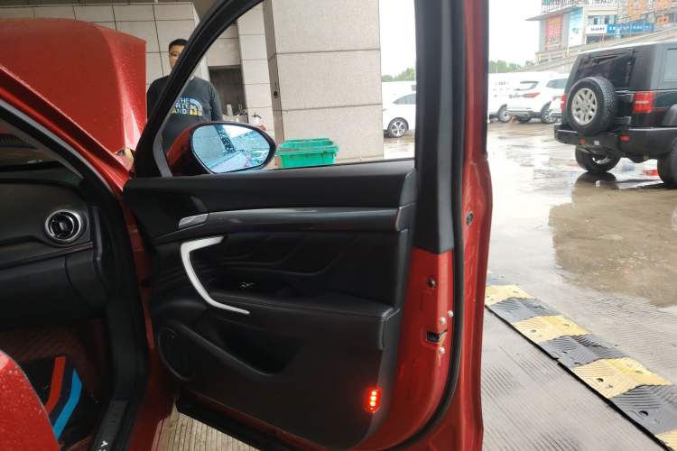 Used Wey VV7 2017 2.0T Flagship Edition
