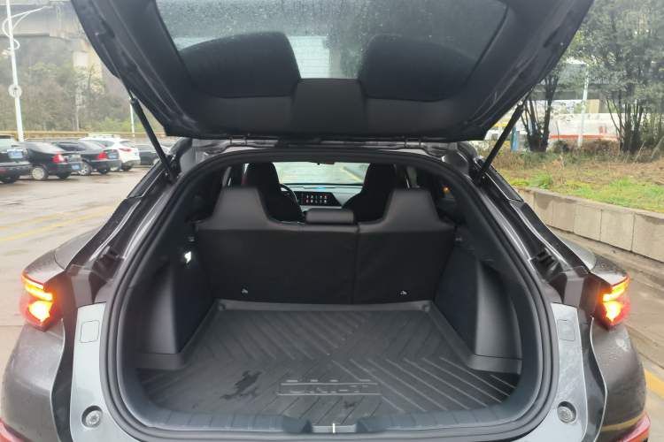 Used Changan UNI-T 2020 1.5T Prestige Version
