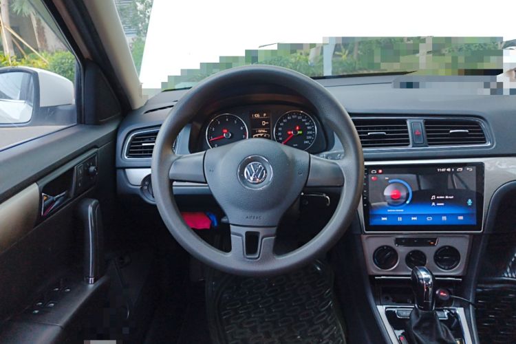 Used Volkswagen Lavida 2013 Restyled Classic 1.6L Automatic Comfort Edition
