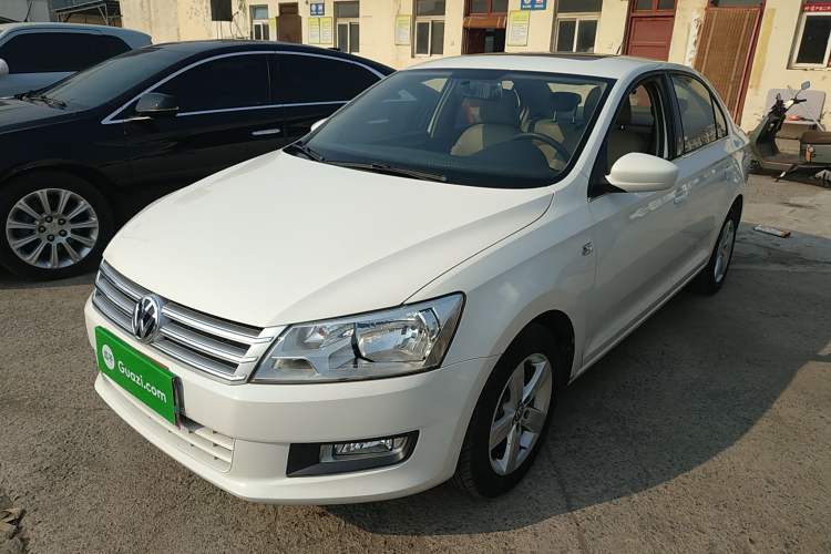 Used Volkswagen Santana 2015 1.6L Automatic Comfort Edition
