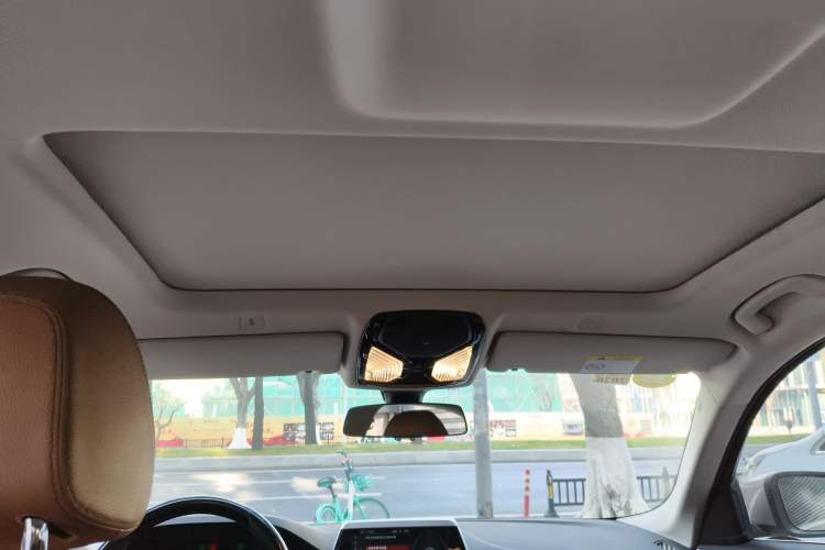 Used BMW 5 Series 2018 528Li Launch Special Edition
