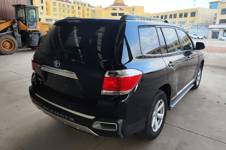 Used Toyota Highlander 2012 2.7L Two-Wheel Drive 7-Seater Elite Edition
