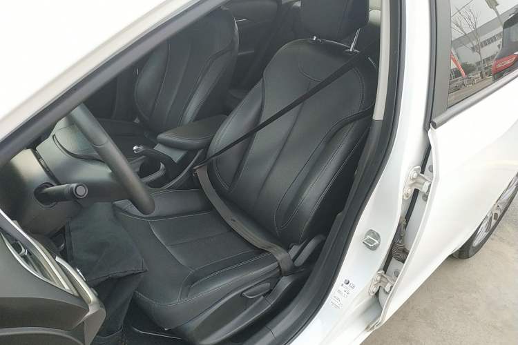 Used Buick GT 2021 Revised Version 1.3T Automatic Mild Hybrid Advanced Edition