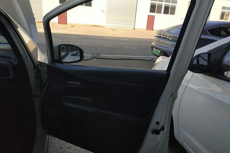 Used Honda Fit 2018 1.5L CVT Comfort Sunroof Version
