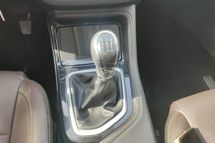 Used Changan CS35PLUS 2019 1.6L Manual E-Link Upgrade Edition
