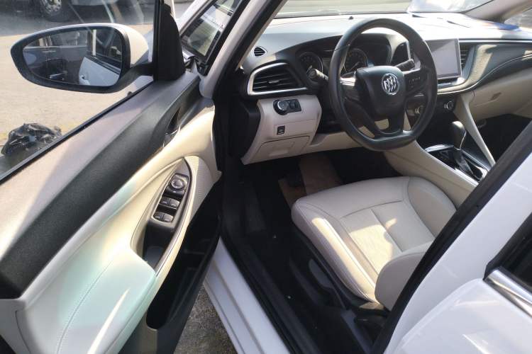 Used Buick GL6 2018 18T 6-Seater Elite Model
