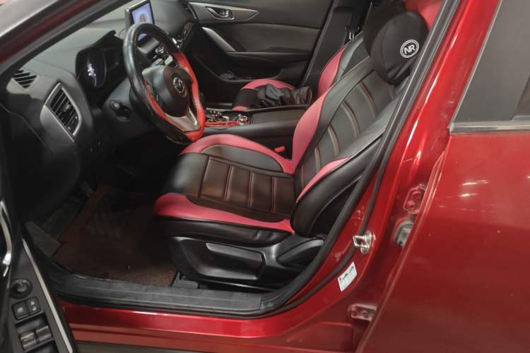 Used Mazda CX-4 2016 2.0L Automatic 2WD Blue Sky Dynamic Edition
