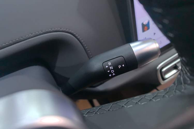 Used Li Auto L6 2025 Pro Smart Refresh Edition
