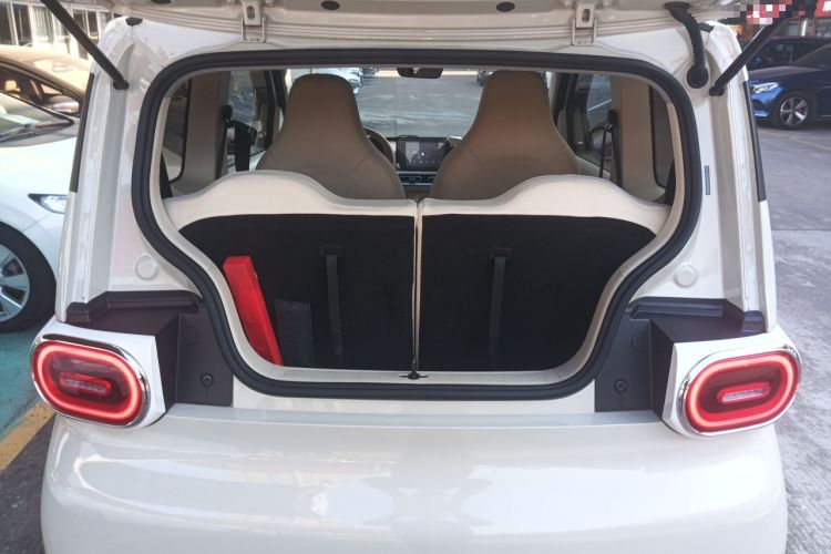 Used Wuling Hongguang MINIEV 2024 3rd Generation 215km Advanced Version
