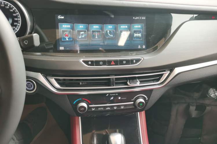 Used Changan Eado 2019 Blue Whale Edition 280T GDI DCT Light-Speed Model
