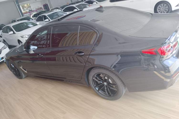 Used BMW 5 Series New Energy 2022 535Le M Sport Package
