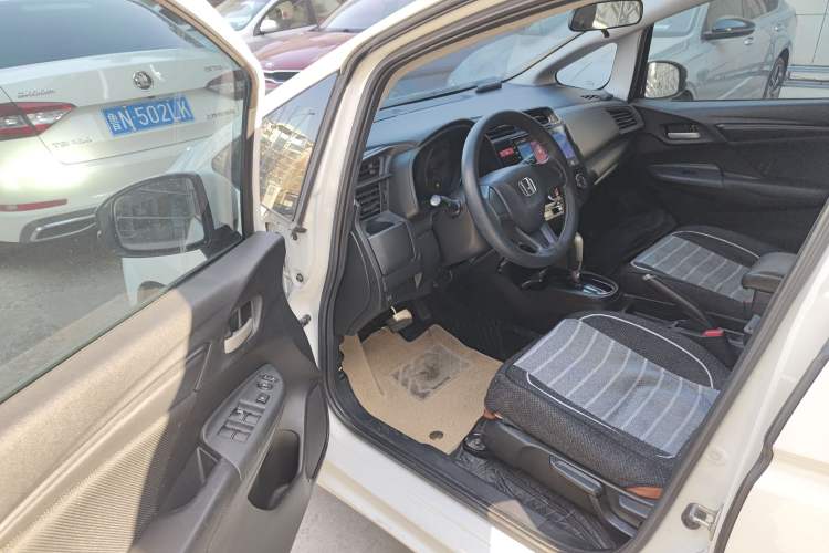 Used Honda Fit 2016 1.5L LX CVT Comfort Model