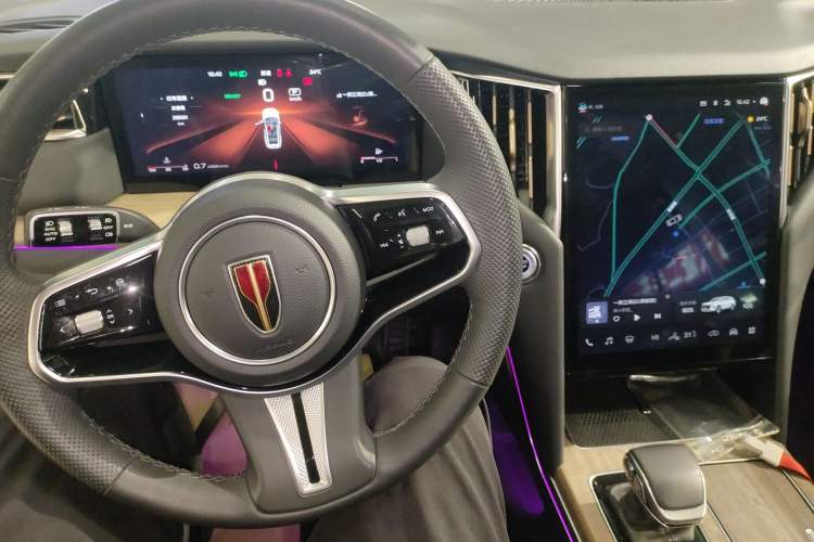 Used Hongqi HS7 2023 2.0T Automatic All-Wheel Drive Flagship Edition Six Seats