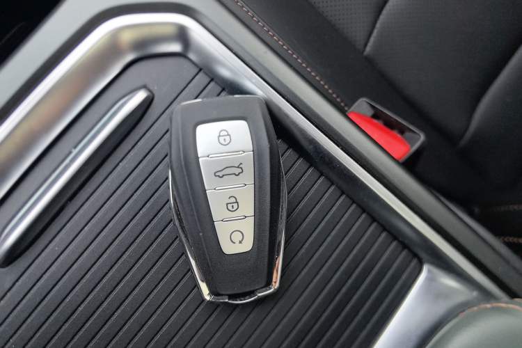 Used Geely Auto Haoyue L 2024 2.0T DCT Prestige Version