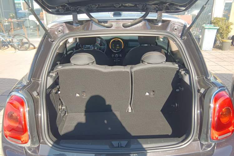 Used  MINI 2014 1.5T COOPER Fun
