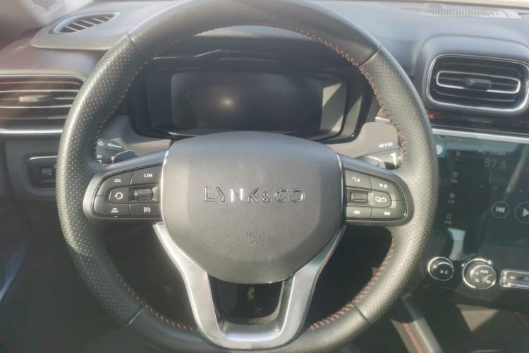 Used Lynk & Co 02 2019 1.5T DCT Two-Wheel Drive Sporty Version China VI Standard