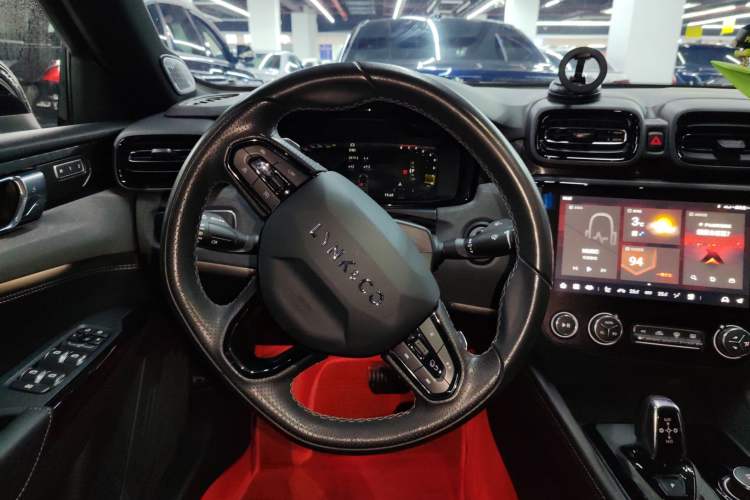 Used Lynk & Co 03 2022 2.0TD DCT JingPro
