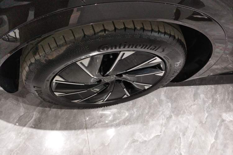 Used  07 2024 Pro+ All-Electric Version
