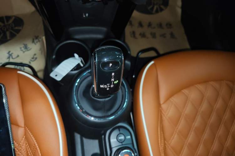 Used  MINI 2018 1.5T ONE PLUS
