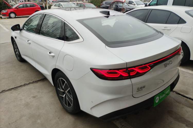 Used BYD Qin L 2025 DM-i Smart Drive 120KM Superior Model
