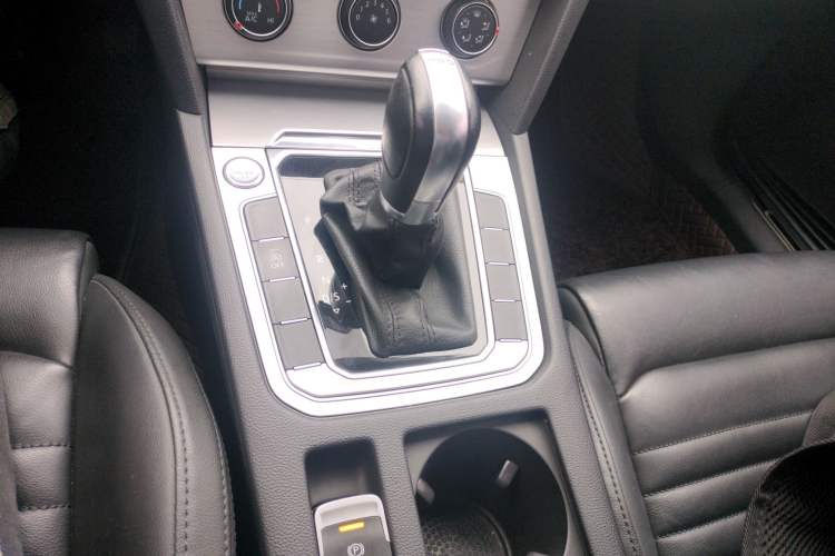 Used Volkswagen Magotan 2019 280TSI DSG Comfort Model China VI Standard
