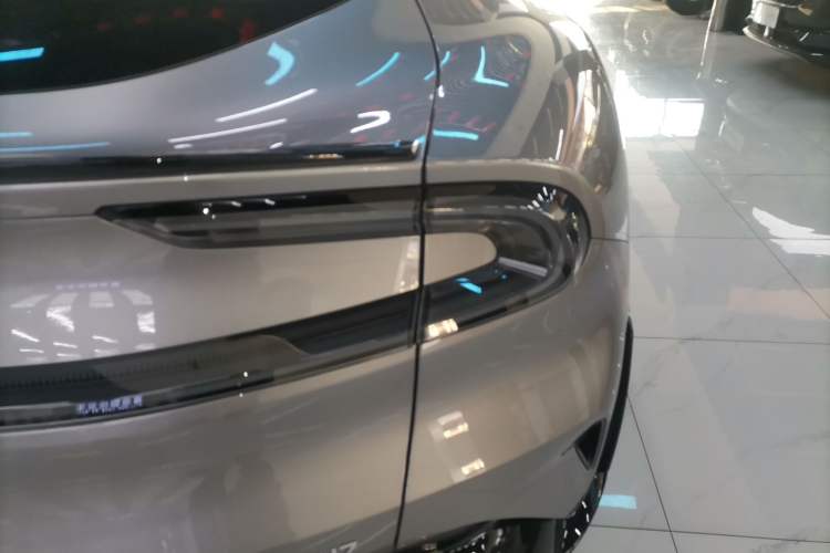 Used  YU7 2025 Ultra-Long Range Rear-Wheel Drive Version