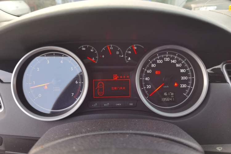 Used Peugeot 508 2013 2.0L 2nd Anniversary Edition with Automatic Sunroof – Classic Version
