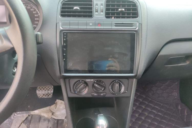 Used Volkswagen Polo 2016 1.4L Automatic Trendy Model
