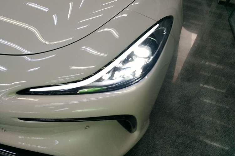 Used  LS6 2023 Max Standard Edition
