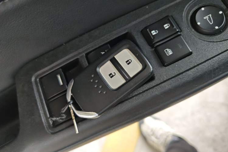 Used Honda Jade 2016 1.8L Automatic Comfort Elite Version 5 Seats
