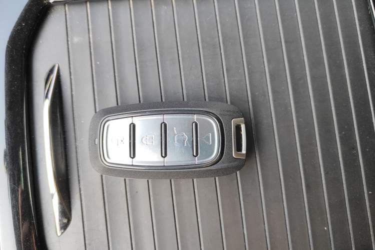 Used NETA U 2023 NETA U-Ⅱ 400 U-SHOW Edition Lithium-Ion Battery