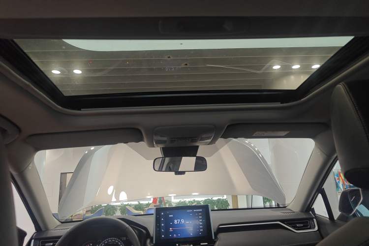 Used Toyota RAV4 2022 2.0L CVT Two-Wheel Drive Fashion Plus Edition
