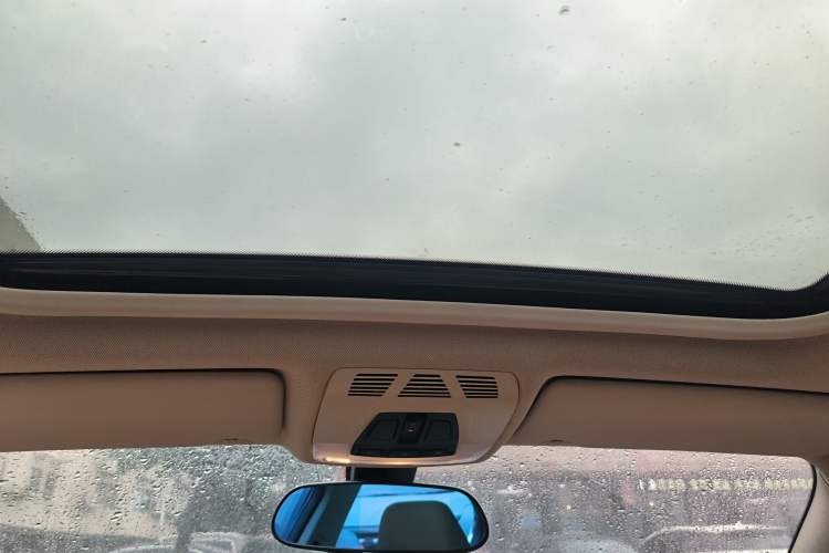 Used BMW 3 Series 2016 316Li Fashion Model
