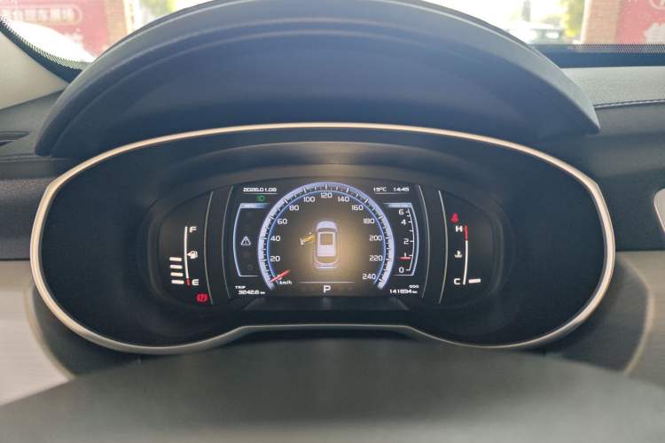 Used Geely Auto Emgrand X7 Sport 2016 1.8TD Automatic All-Wheel-Drive ZhiZun Edition