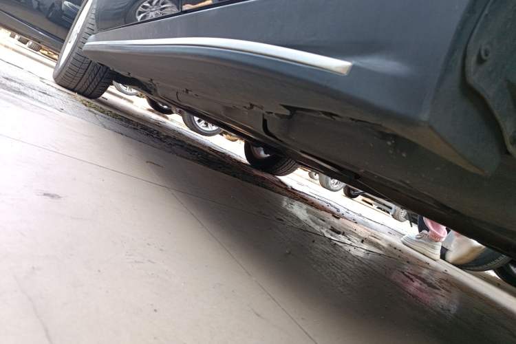 Used Mercedes-Benz M-Class 2014 ML 320 4MATIC
