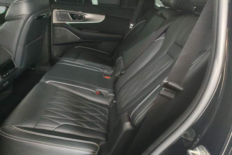 Used GAC Trumpchi GS8 2022 Double-Energy Series 2.0TM Four-Wheel Drive Premium Edition (7 Seats)
