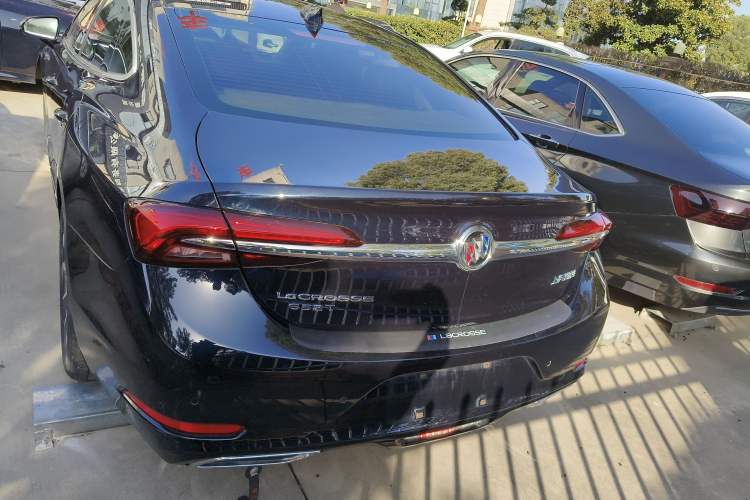 Used Buick LaCrosse 2022 652T Luxury Version
