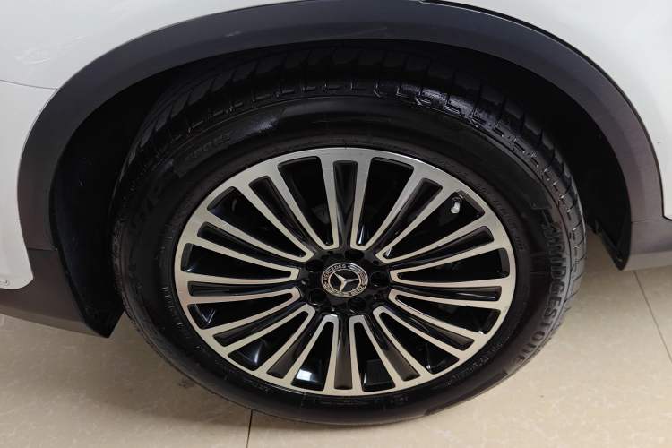 Used Mercedes-Benz GLC 2019 GLC 260 L 4MATIC Dynamic Model