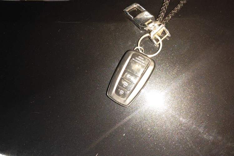 Used Toyota Camry 2021 2.0G Luxury Edition
