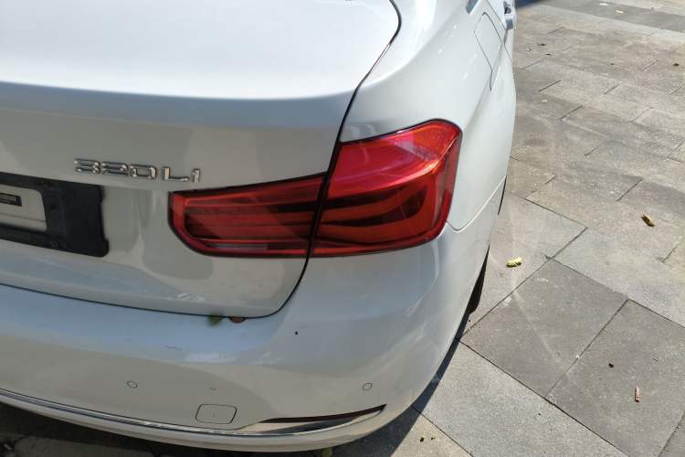 Used BMW 3 Series 2016 320Li Fashion Model
