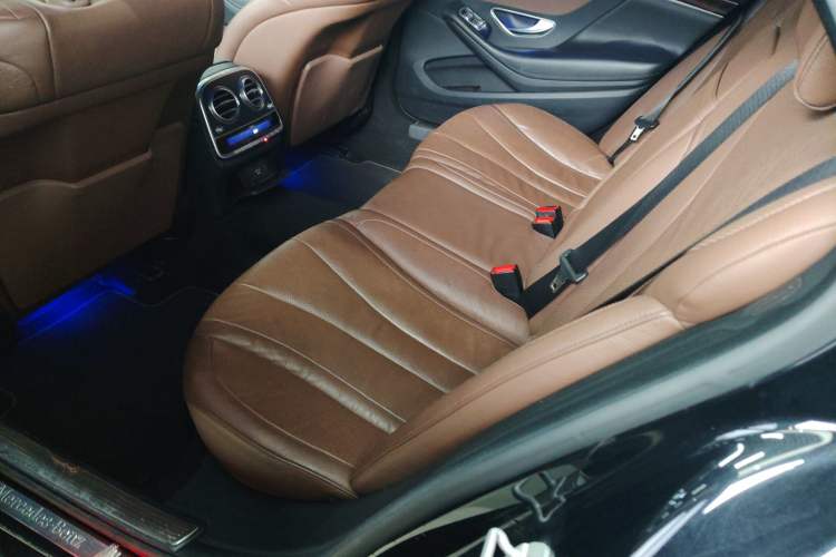 Used Mercedes-Benz S-Class 2014 S 320 L Business Model