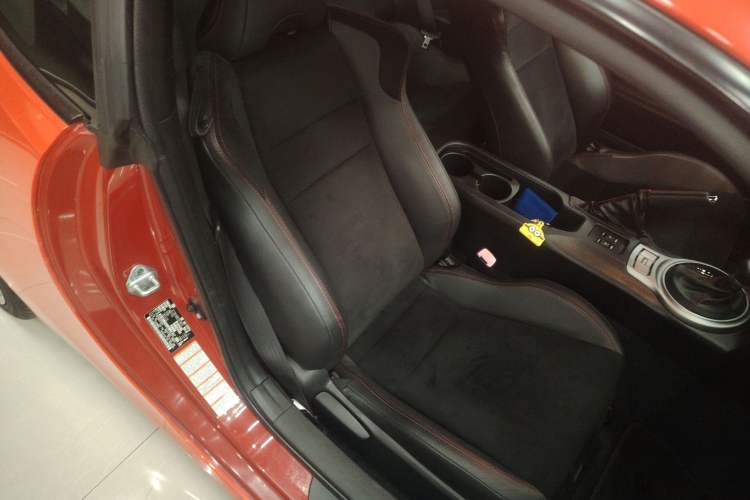 Used Toyota 86 2013 2.0L Automatic Luxury Version
