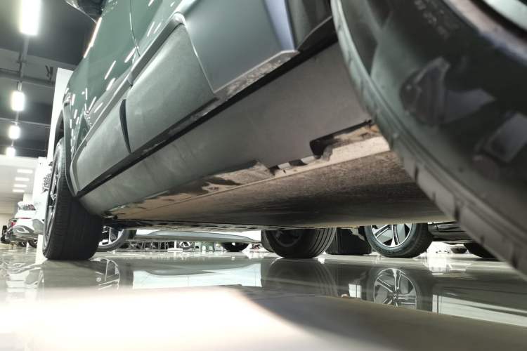 Used  Titanium 3 2025 501KM All-Wheel Drive Intelligent Driving Ultra Version
