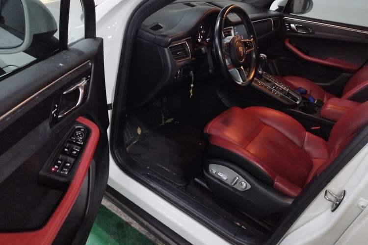 Used Porsche Macan 2017 Macan 2.0T
