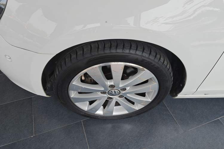 Used Volkswagen Golf 2012 1.4TSI Luxury Convertible Edition
