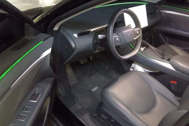 Used XPeng MONA M03 2024 620 with Ultra-Long Range
