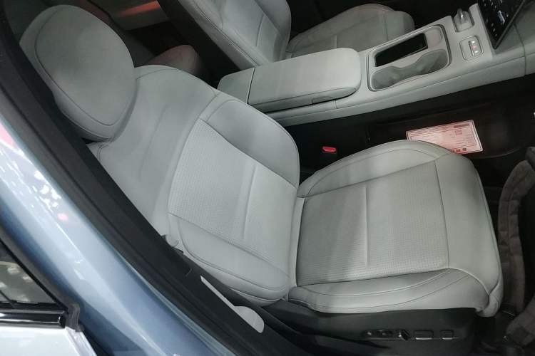 Used Nio ES6 2023 75 kWh
