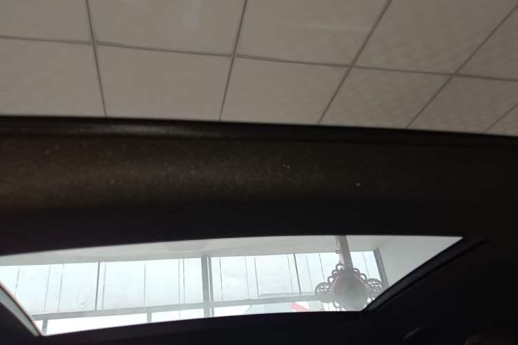 Used Mercedes-Benz GLC 2017 GLC 260 4MATIC Luxury Model
